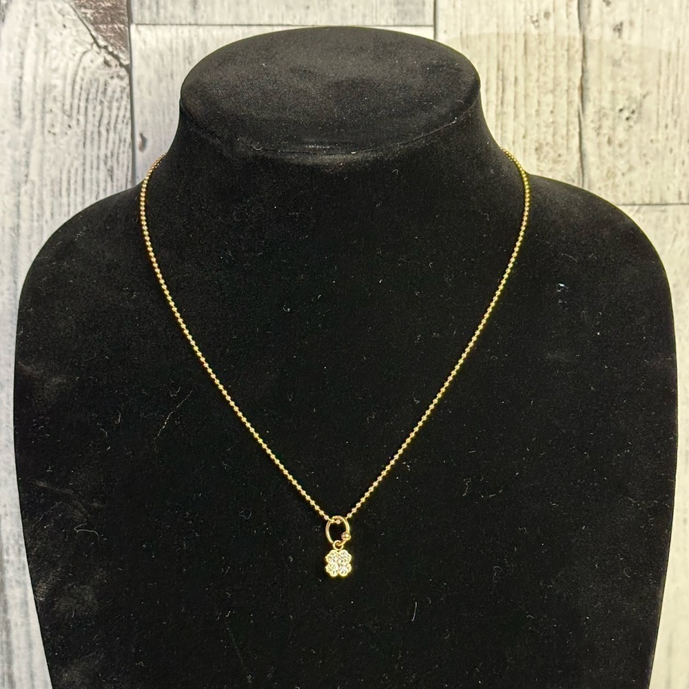 FOLLI FOLLIE clover necklace in rose gold